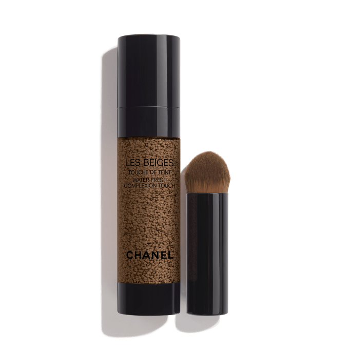 Chanel Les Beiges Water-Fresh Complexion Touch B110