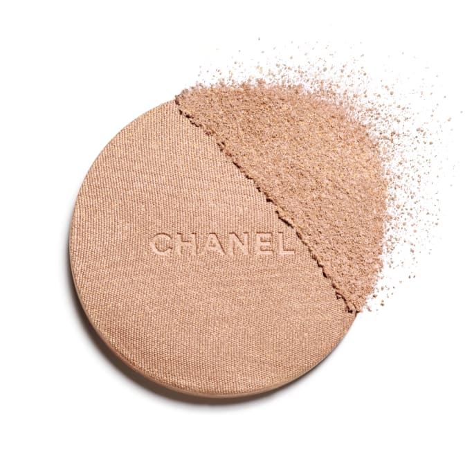Chanel Lumiere Powder 20 Warm Gold - 3