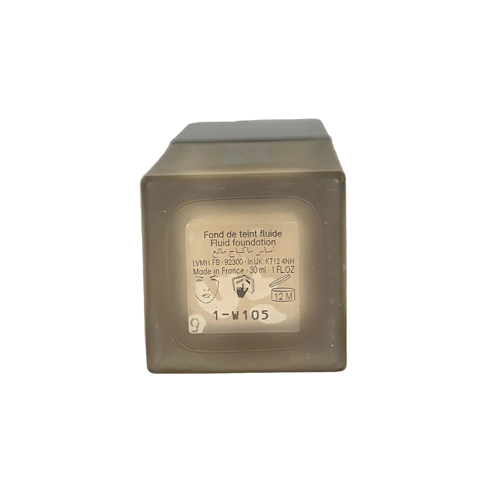 Givenchy Prisme Libre Skin-Caring Matte Foundation