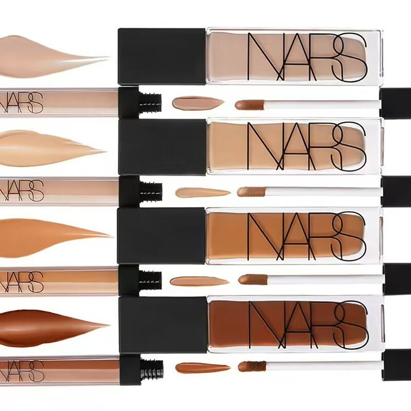 Natural Radiant Longwear Foundation Oslo 6