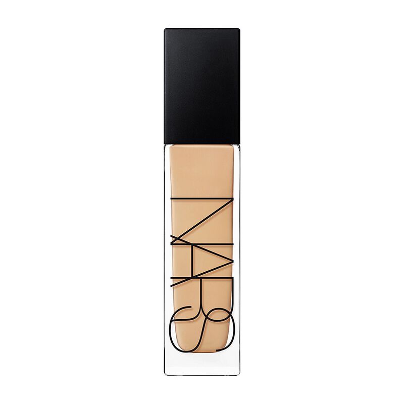 Natural Radiant Longwear Foundation Punjab