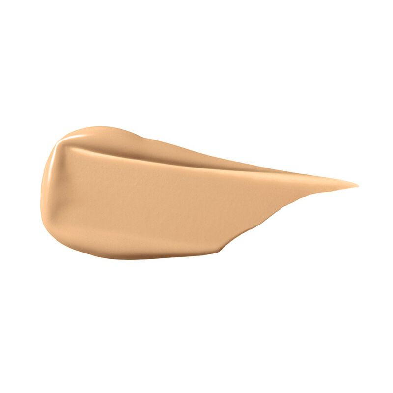 Natural Radiant Longwear Foundation Barcelona 2